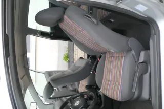 VW Fox Sitz Fahrersitz vorne links OHNEAirbag höhenverstellbar  v - Bild 5