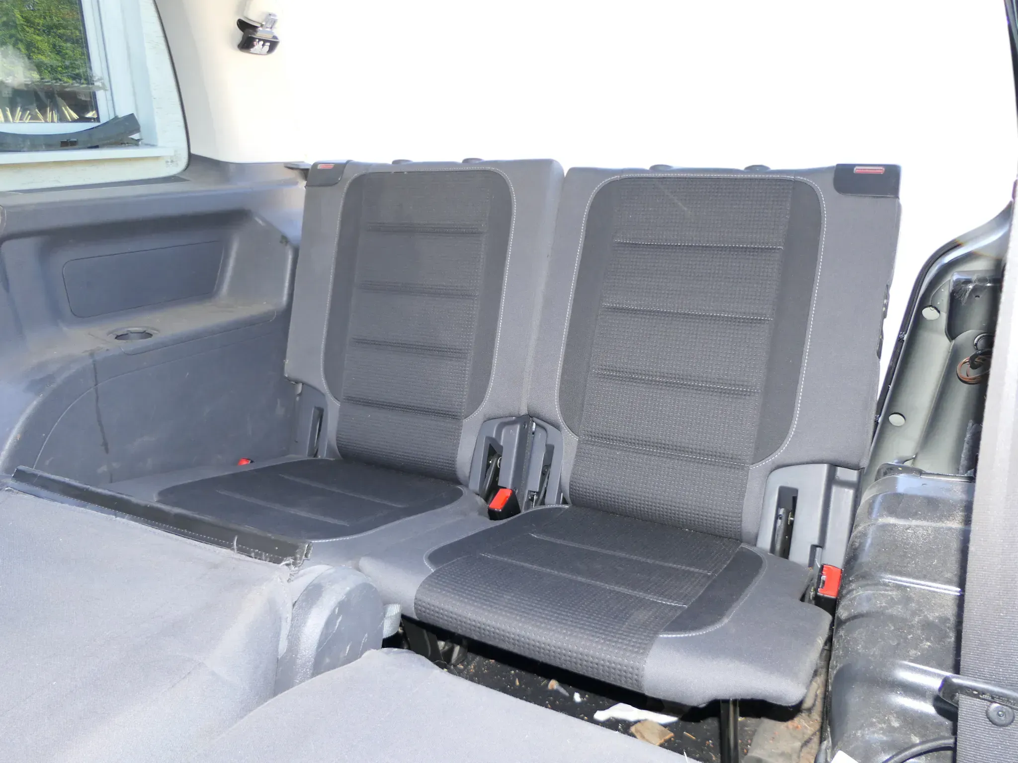 VW Touran 1T3 Sitz 6 +7 Sitze hinten komplett zum nachrüsten 3. Reihe  Set - Bild 1