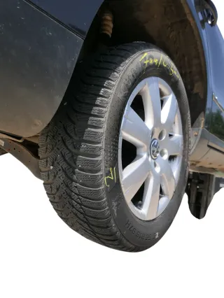 2x VW Sharan NUR Reifen 215/55 R16 97V Winterreifen ca. 6,5-7mm - Bild 4