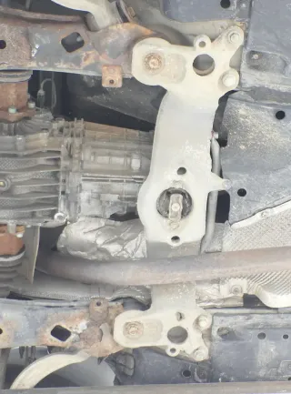 Audi A4 8E B6 Querrohr Querträger Halter Getriebe 8E0399263R 8E0399263AL 8E0 399 - Bild 3
