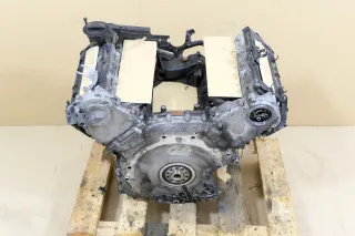A4 8K B8 A5 8T Motor 2,7 TDI CGKA CGKB OHNE ANBAUTEILE- 189.000km  Automatik - Bild 2