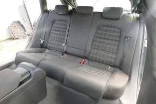 Audi A4 8K B8 Sitz Rückbank Rücksitzbank hinten 3-Punkt-Gurt schwarz soul Atrium - Bild 4