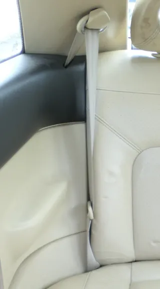 VW New Beetle Gurt hinten rechts creme beige besch - Bild 1