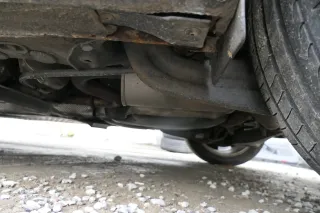 Audi A3 8P Auspuff Endschalldämpfer hinten 1,6  Motor BAG BLP BLF Mittelschal - Bild 2
