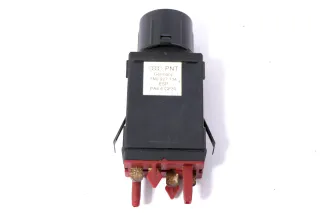Audi TT 8N Schalter für  ESP 8N0927134 - Bild 2