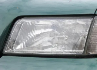 Audi A4 B5 Scheinwerfer vorne links Valeo (keinNebel) - Bild 1