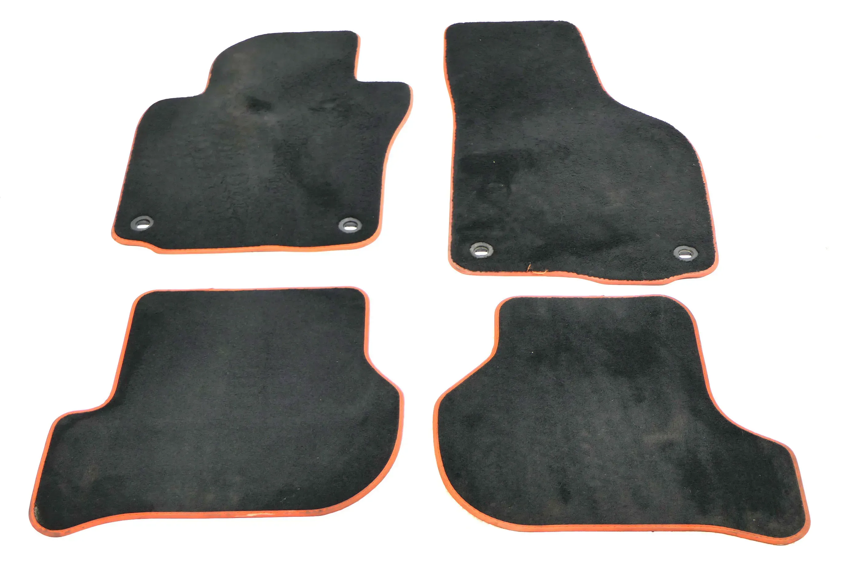 4x Original VW Golf 5 und Plus 5M Fußmatten Fußmatte vorne links rechts hinten - Bild 1