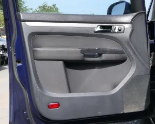 VW Touran 1x Türverkleidung Verkleidung Tür vorne links - anthrazit - Bild 2