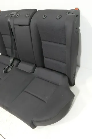 Audi A4 B6 B7 8E Sitz Rückbank Rücksitzbank hinten 3-Punkt-Gurt schwarz Armlehne - Bild 5