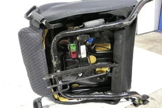 Audi A4 B5 Sitz Fahrersitz vorne links OhneAirbag höhenverstellbar elektrisch - Bild 5