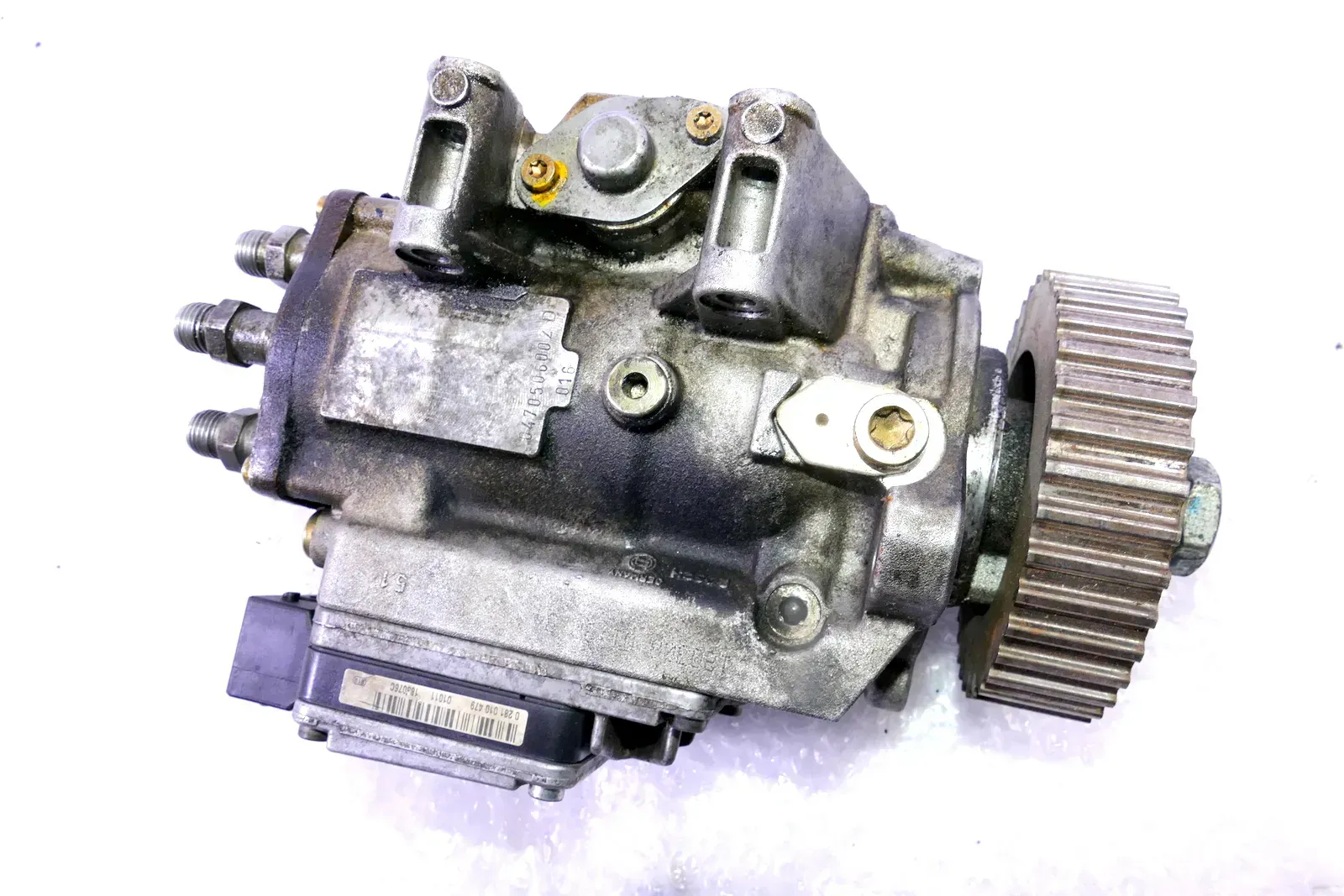 Audi A6 A4 8E Einspritzpumpe 2,5 TDI 110kw150PS AKN Motor 059130106CX Automatik - Bild 1