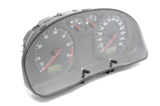VW Passat 3B Tacho Tachometer Kombiinstrument 235.000km 3B0919861B Benziner - Bild 3