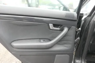 4x Audi A4 8E B6 Türverkleidung Verkleidung Tür schwarz Leder - Bild 4