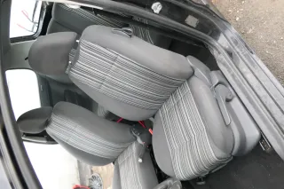 VW Fox Sitz Fahrersitz vorne links OHNEAirbag höhenverstellbar  v - Bild 2